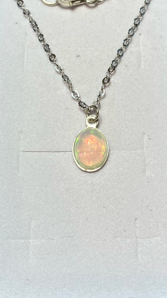 #545- .90ct Genuine Ethiopian Welo Opal on a 925 Sterling Silver Chain