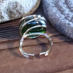 Handcrafted Edgy Green Luster Silver Spiral Luster Glass Bauble Ring