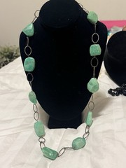 30”Green Chalcedony Nugget Beads &Silver Links necklace W/silver Lobster Clasp.