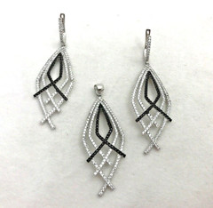 Sterling Silver .925 Black and Clear CZ 1″ x 2 1/2″ Earring Pendant Set
