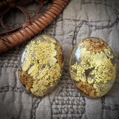 Handmade Resin Dried Flower Earrings Floral Botanical Cottagecore Aesthetic