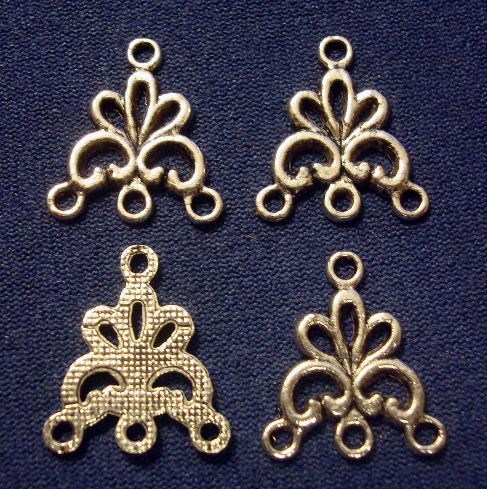 3 Dangle silver plated chandelier earring findings, pendant charm 4 pcs FPE070