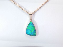Rosengarten’ Genuine Australian Opal Pendant 14k Rose Gold 1.5g P52