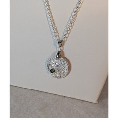 Silver retriculated coin Pendant 1″ ,SP chain 24″ Blue bezel set stone NWT
