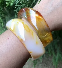 2 Pc Bakelite Bangles Small Size