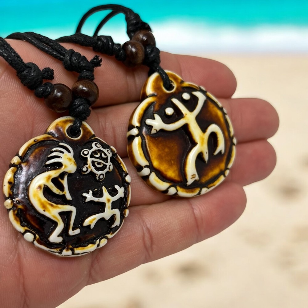 PUERTO RICO BORICUA SUN TAINO SUN WOOD RESIN PENDANT NECKLACE SOUVENIRS NEW