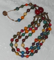 Handcrafted Honduras Artisan 24″ Necklace MULTICOLOR 3Strand Dramatic center pc
