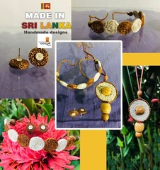 Ceylon beautiful handmade earrings necklace handmade natural fibres for women’s