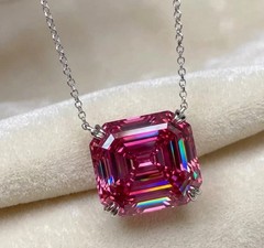 Lovely 12.00 Ct Certified Pink Diamond Pendant, Tariffs FREE & matching Studs.