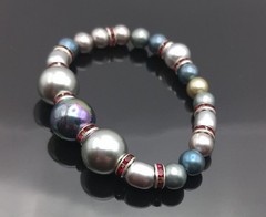 Enchanting South Sea Pearls Grays, Blues Red Accents Beaded Bracelet