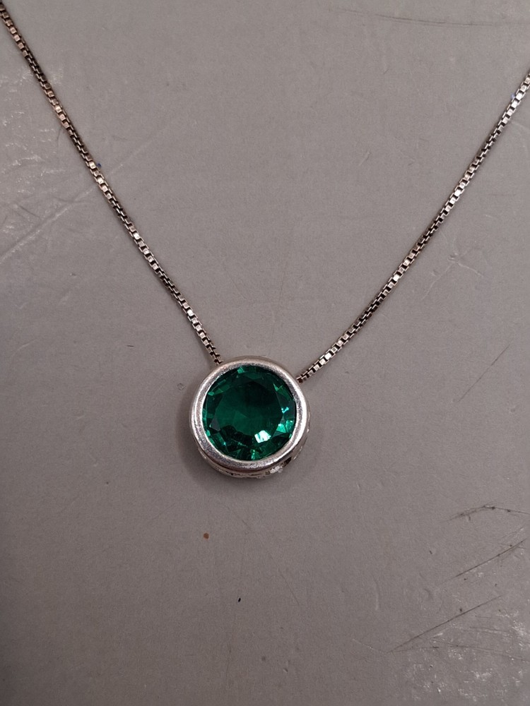 Sterling Silver Green Crystal Pendant Box Chain Link Necklace 16″