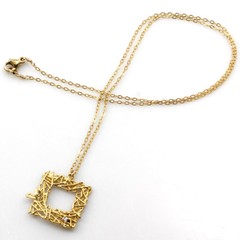 Beautiful! Gold Filled Chain&Clasp Necklace w/Rhodium Plated Frame Charm 17″