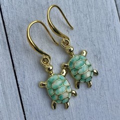 Min Favorit Turquoise & Cream Enamel Sea Turtle Gold Pl Artisan Drop Earrings