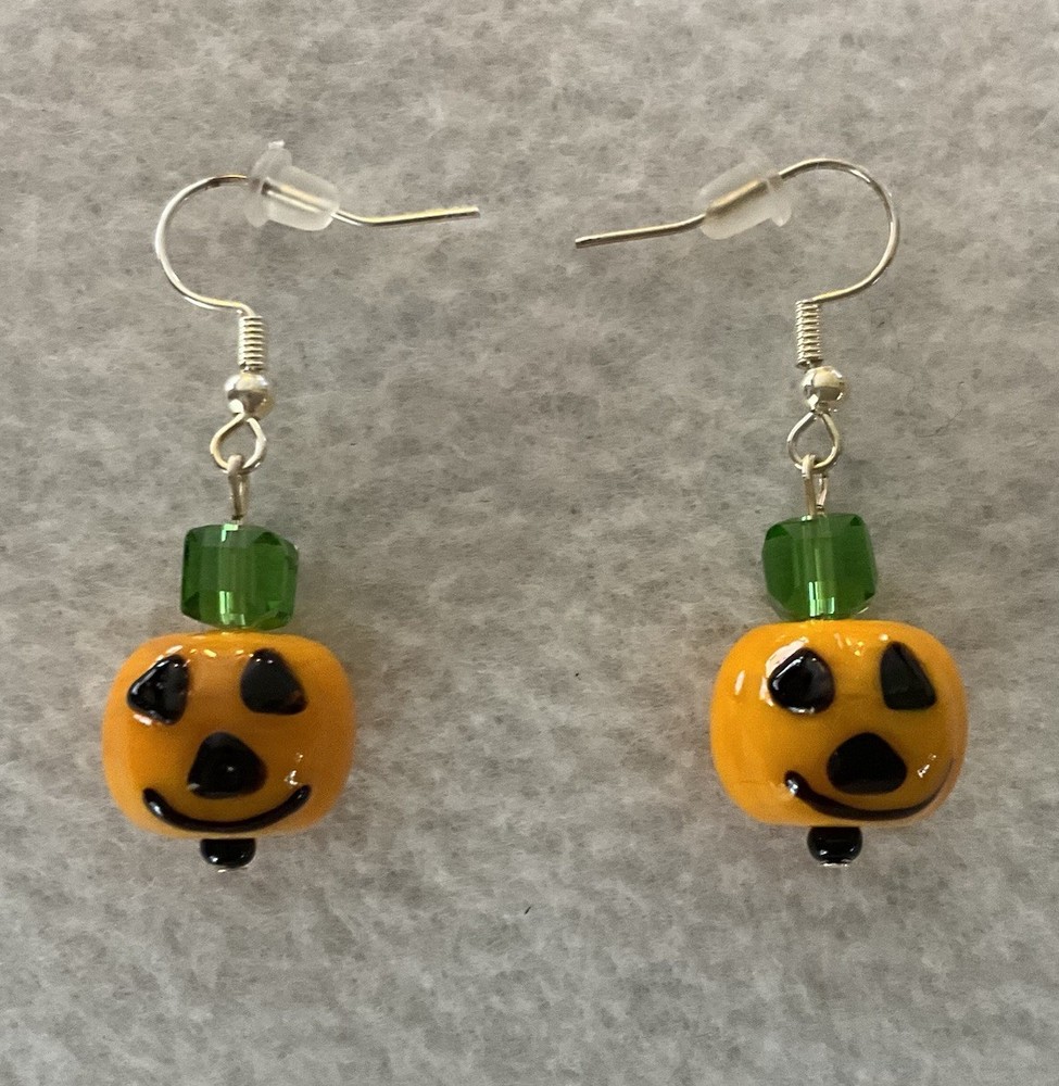 Halloween Round Jack-O-Lantern/Pumpkin LampWork Glass Drop/Dangle Earrings
