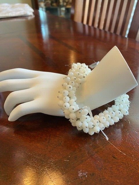 Dallas Prince Designs 6-6.5mm Gemstone Bead Stretch Bracelet – Color White – 6.5