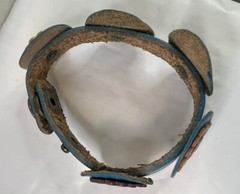 Leather Bracelet Handmade in Mexico Boho Daisy Flower 8” Blue Green White
