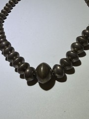 Amazing Navajo Pearls Graduated Sterling Silver Round Seamless Bead Necklace
