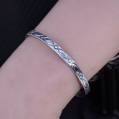 6”, VTG southwestern sterling silver 925 handmade fish textured cuff, bracelet