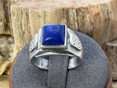 Vintage Southwestern Sterling Silver Blue Lapis Signet Ring sz 8.25–464.26