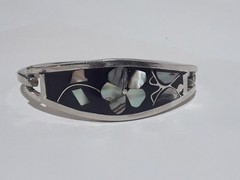 Vintage Mexican Alpaca Silver Bracelet Inlaid Onyx Abalone Flower Design Stamped