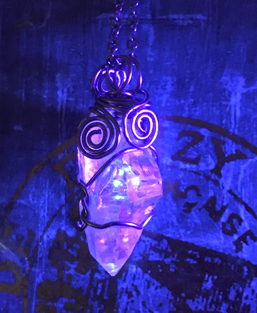 Natural super fenster Oil quartz crystal point wire Wrapped pendant Necklace