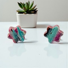 Earring: 0.5in Handmade Multicolor Flower Nickel-Free Stud