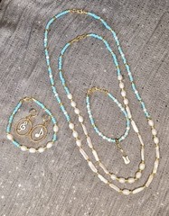 Freshwater Pearls w/gold Findings, & Turquoise Necklace w/bracelets & Earrings