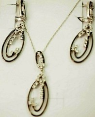 Ladies 43 Stone Cubic Zirconia Pendant and Earring set Sterling Silver $330 New