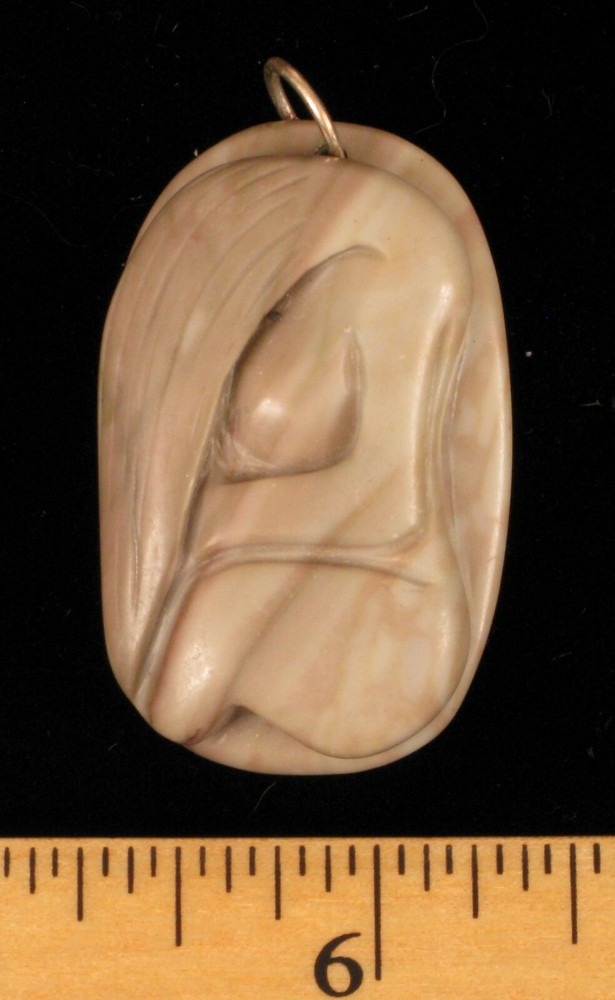 FABULOUS SOUTHWEST STYLE STONE AGATE CARVED FEMALE NUDE PENDANT BEAUTIFUL RARE !