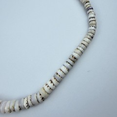 Vintage Hawaiian Puka Shell Surfer Necklace 16.25” Barrel Clasp