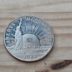**Handcrafted 1986 Statue of Liberty Half Dollar Coin Ring** SKU 127 Size 11.5
