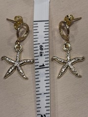 Artisan 18K Gold Plated Brass Twist Circle Post Earrings with Starfish Charms