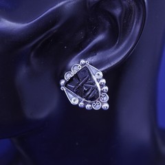 vtg Mexico Sterling silver handmade earrings, 925 screw back warrior face onyx