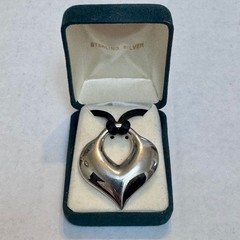Modernist Sculptural Heart Pendant Made/USA Silver-Tone Metal 80s/90s Minimalist
