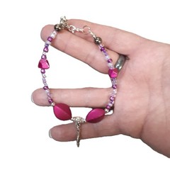 Artisan Crafted Anklet/Bracelet OSFM Leaf Charm Glass Metal Clasp 8.25″-9.25″
