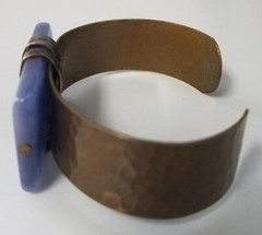 SIGNED JAN MICHAELS SAN FRANCISCO CUFF BRONZE COPPER HAMMERED BRACELET STONE