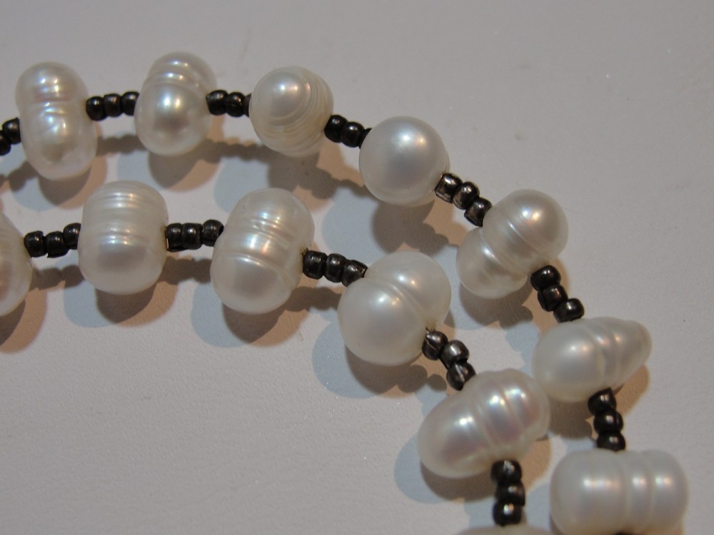 VINTAGE NICE STERLING SILVER CULTURED BAROQUE PEARL NECKLACE