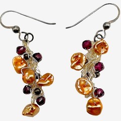 Vintage Art Studio Faceted GARNET & GOLDEN NUGGET Cluster Earrings 🔥!SALE!🔥