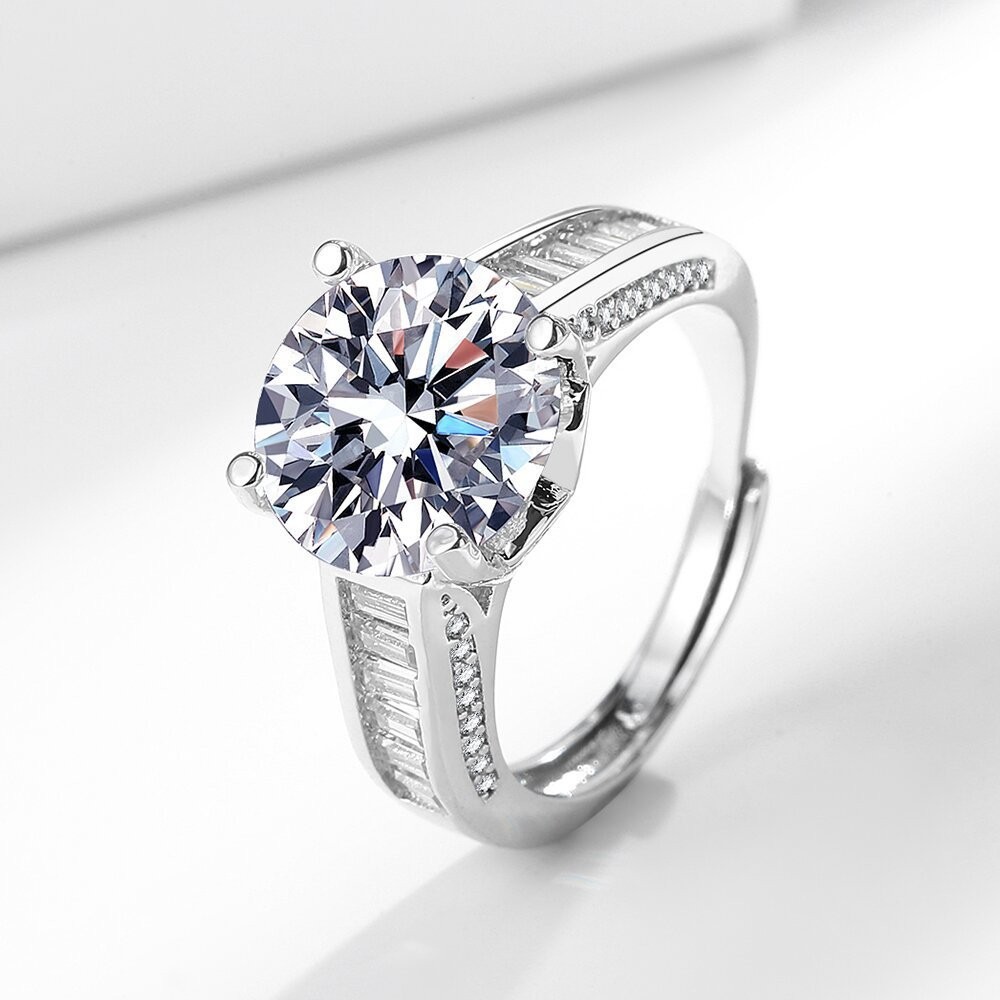 High Carbon 5CT Diamond Ring with Dual Track Bands and Adjustable Elastic Clasp