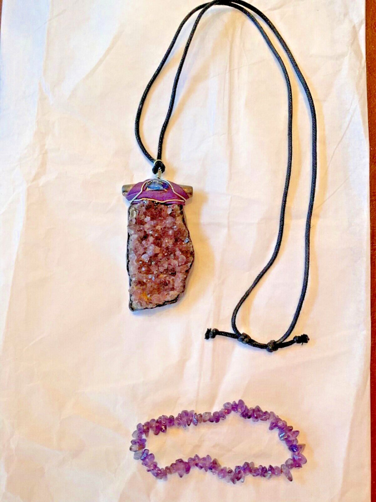 Artisan Amethyst Geode Pendant Adjustable Black Cord Matching Stretch Bracelet