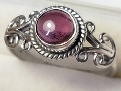 GARNET CAB IN TRENDY FILIGREE & HALO SET STL. SILVER.925 RING SIZE 8.25-8.5