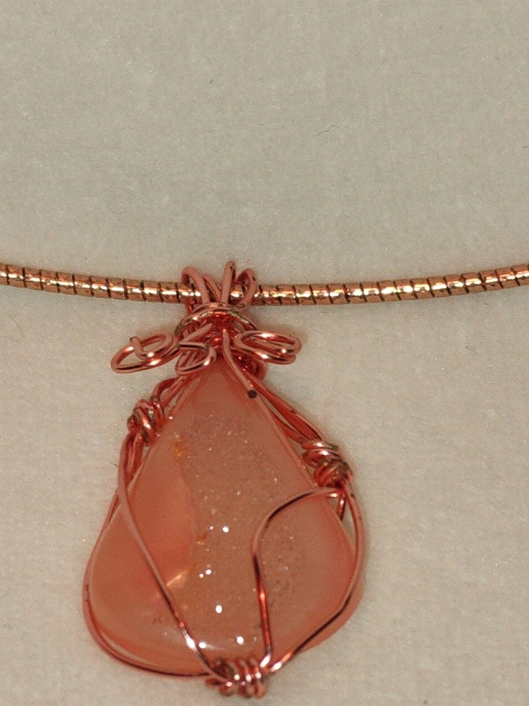 Drusy Quartz Pendant Wire Wrapped In Copper With 18k Rose gold Over 925 -18″ Dia