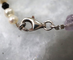 Pretty Sterling Silver Pearl Quartz Crystal & Amethyst Beaded Bracelet Lnth 18cm