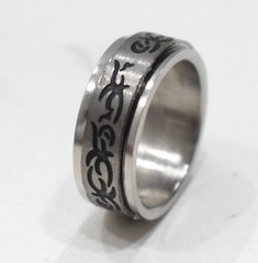 Ring Stainless Steel Etched Spinner Band Ring