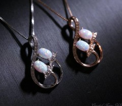 Opal Necklace – 18kGP @ Sterling Silver – Rose Gold – Created White Opal