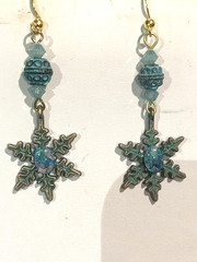 *NEW HOLIDAY LISTING* MYKONOS SNOWFLAKE AUSTRALIAN MOSAIC OPAL EARRINGS-NEW.g