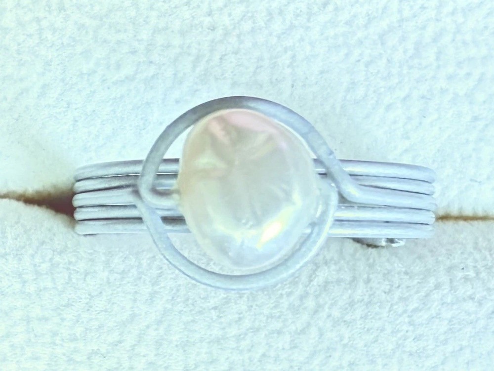 Freshwater Pearl Ring Satin Finish Sz 8.5 New Without Tags Fashion Jewelry