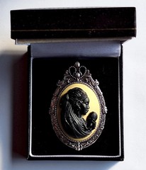 African American Black Mother and Child Woman with Newborn Baby Cameo Brooch Pin