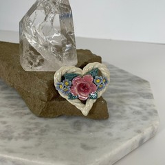 Handmade CERAMIC HEART ROSE Flower Forget Me Nots 3D Pottery Vtg Artisan Brooch