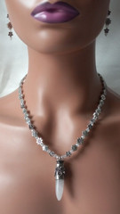 Bullet Feminine Cowgirl Gypsy Boho Flowers Silver Flower Necklace Earring Set